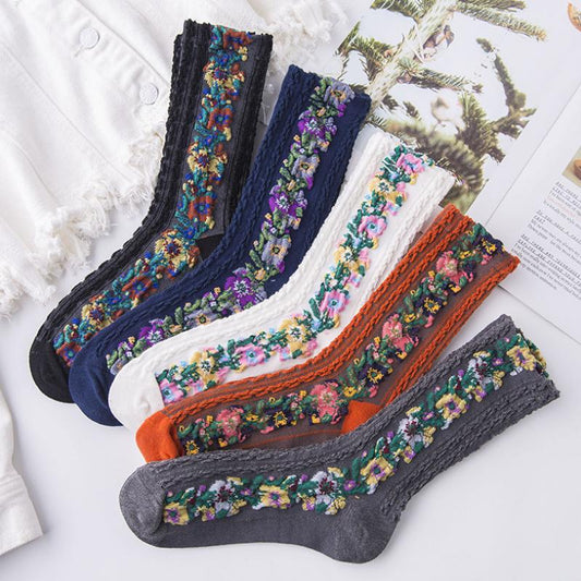 5 çift vintage işlemeli çiçekli çorap